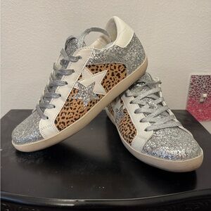 Sparkle cheetah sneakers